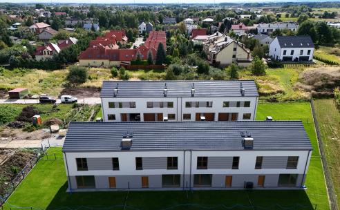 Domy przy ul. Działkowej, Bielany Wrocławskie - gotowe osiedle